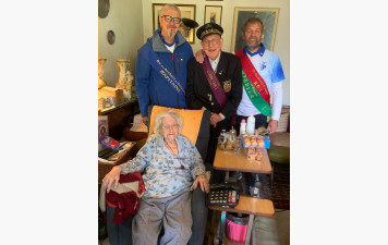 Les 100 ans de Madame Pinet